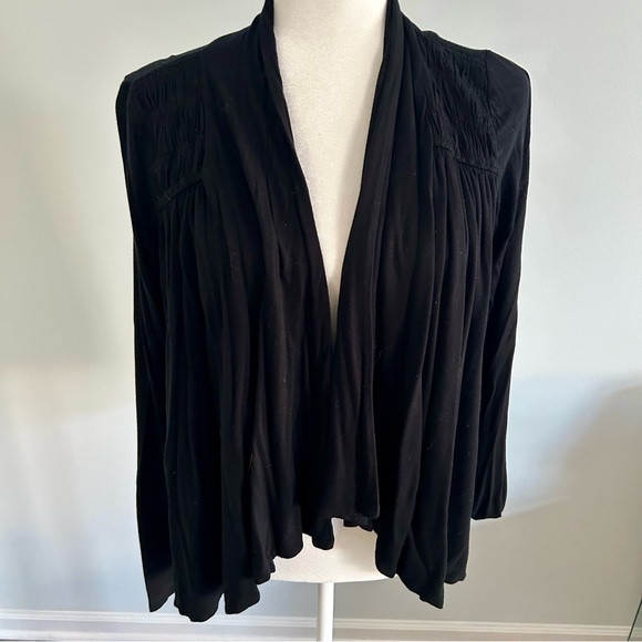 Karen Kane Sweaters - Karen Kane Open Cardigan Coverup - Size L